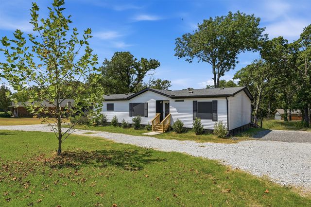 305 Ridgecrest Road, Pottsboro, TX 75076