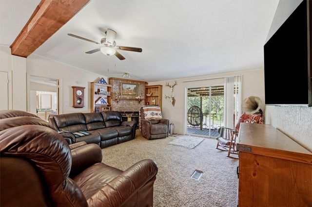 305 Ridgecrest Road, Pottsboro, TX 75076