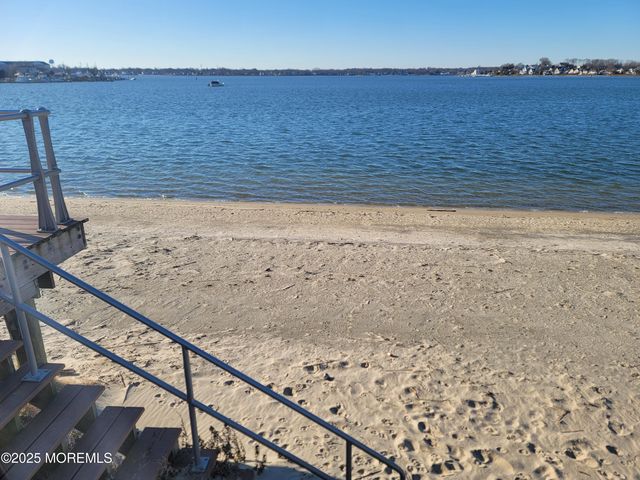 19 Oak Terrace Back, Neptune City, NJ 07753