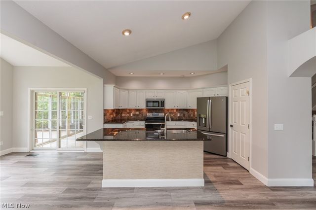 12195 Pheasant Run Circle, North Royalton, OH 44133
