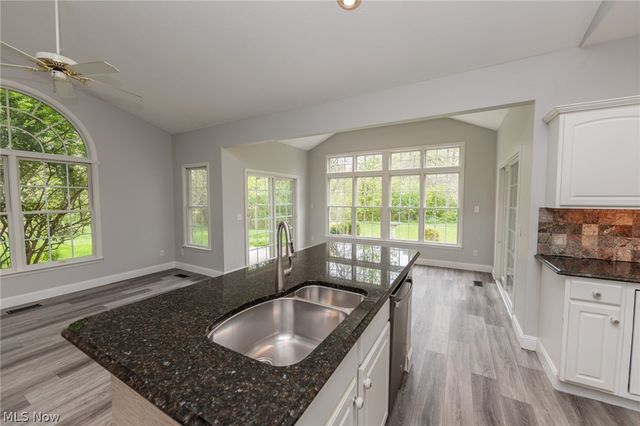 12195 Pheasant Run Circle, North Royalton, OH 44133