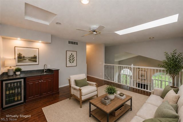 12195 Pheasant Run Circle, North Royalton, OH 44133