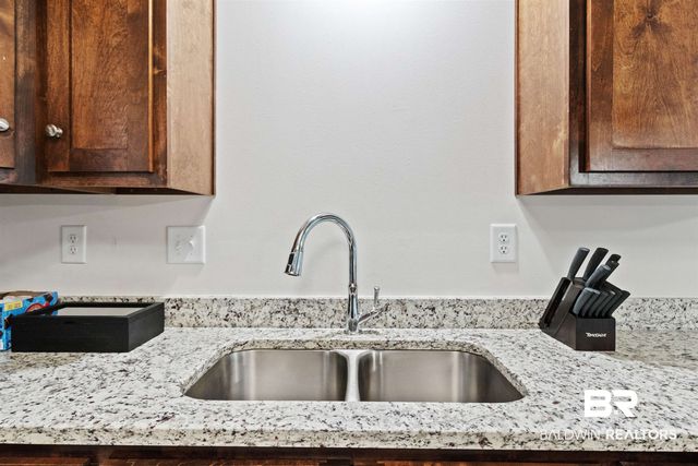 1933 Wildwood Place, Mobile, AL 36609
