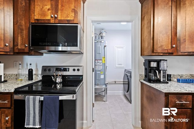 1933 Wildwood Place, Mobile, AL 36609
