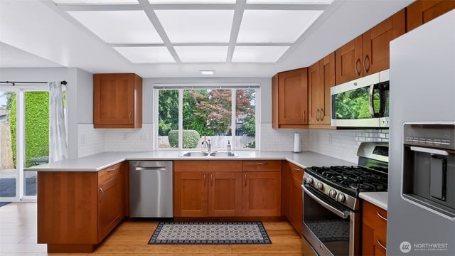 15832 SE 169th Place, Renton, WA 98058