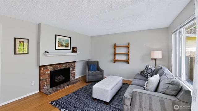 15832 SE 169th Place, Renton, WA 98058