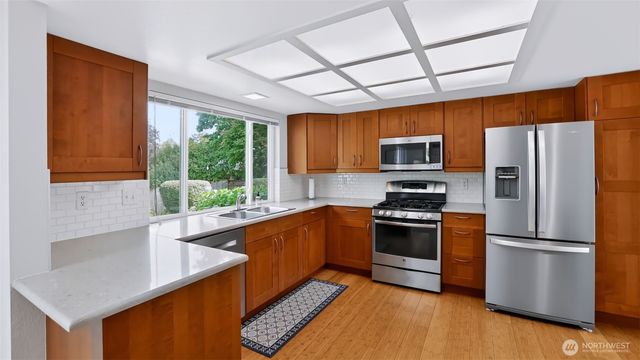 15832 SE 169th Place, Renton, WA 98058