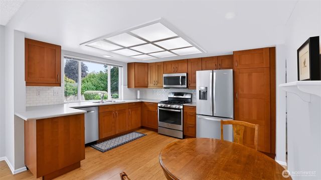 15832 SE 169th Place, Renton, WA 98058