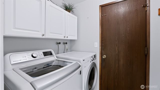 15832 SE 169th Place, Renton, WA 98058