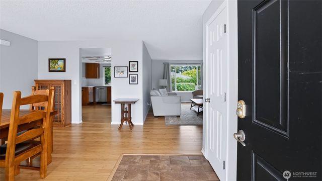 15832 SE 169th Place, Renton, WA 98058