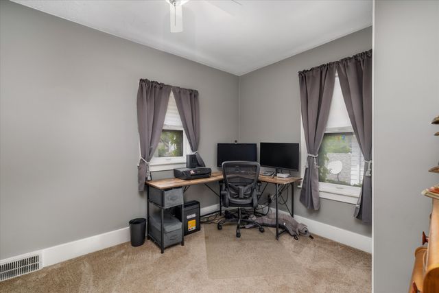 1023 Longfellow Avenue, Royal Oak, MI 48067