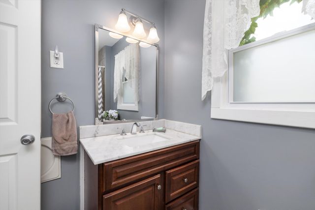 1023 Longfellow Avenue, Royal Oak, MI 48067