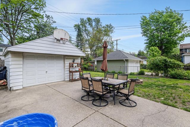 1023 Longfellow Avenue, Royal Oak, MI 48067