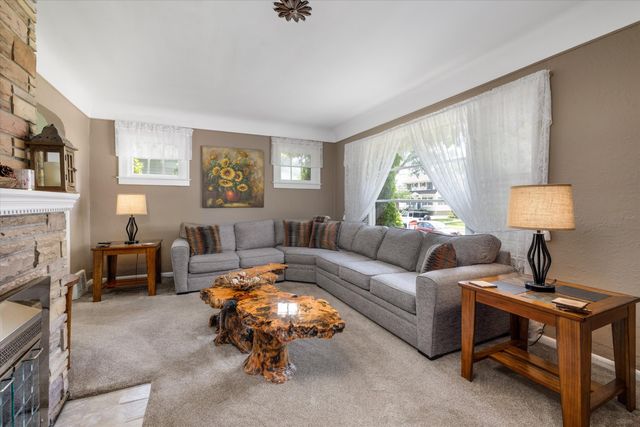 1023 Longfellow Avenue, Royal Oak, MI 48067