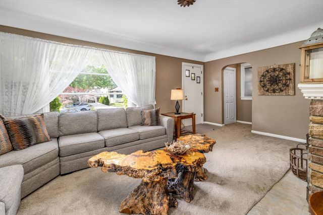 1023 Longfellow Avenue, Royal Oak, MI 48067