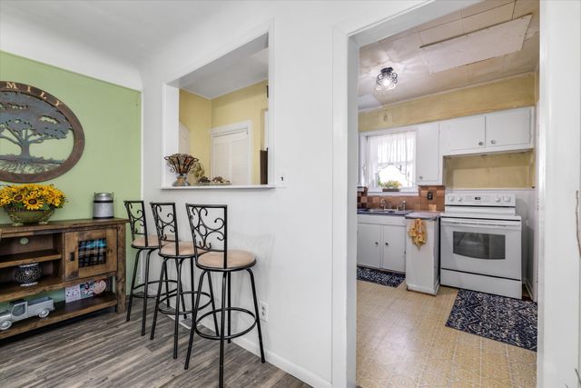 1023 Longfellow Avenue, Royal Oak, MI 48067