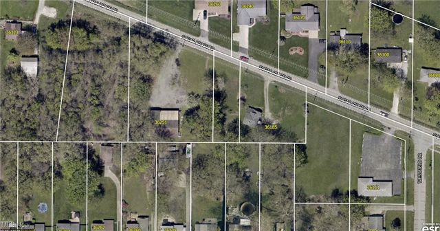 Sugar Ridge Road, North Ridgeville, OH 44039