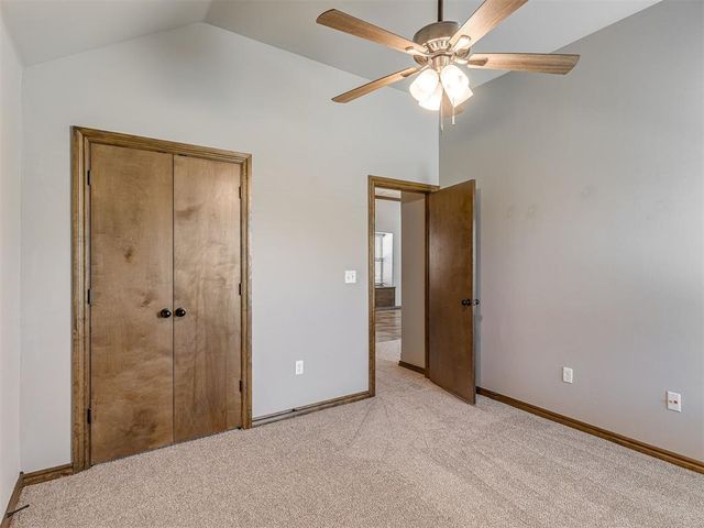 805 Bobcat Trail, Yukon, OK 73099