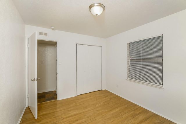 2850 Canary Lane, Humble, TX 77396