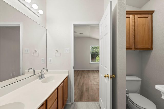 3920 Whitey Ford WAY, Round Rock, TX 78665