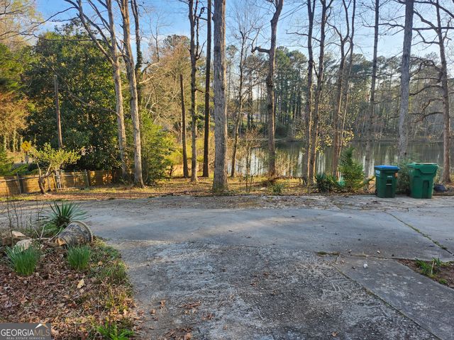 3316 Sweetwater Drive, Lawrenceville, GA 30044