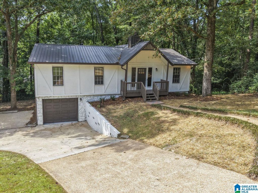 206 ANNETTA CR, Trussville, AL 35173