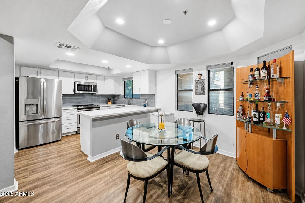 5104 N 32ND Street 236, Phoenix, AZ 85018 — photo 4