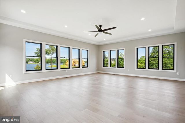 25 ROCK ISLAND RIDGE , LAKE ANNA, Mineral, VA 23117