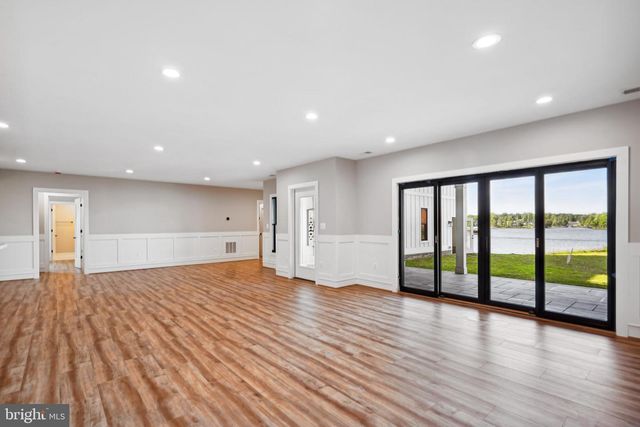 25 ROCK ISLAND RIDGE , LAKE ANNA, Mineral, VA 23117