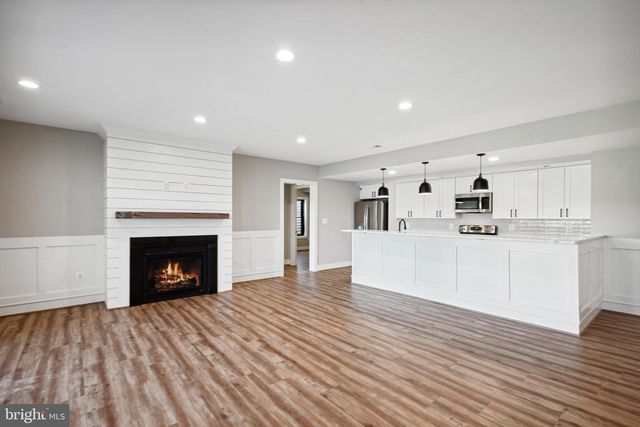 25 ROCK ISLAND RIDGE , LAKE ANNA, Mineral, VA 23117