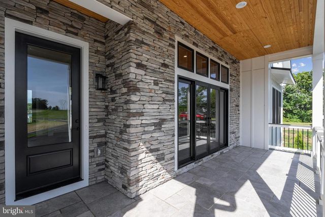 25 ROCK ISLAND RIDGE , LAKE ANNA, Mineral, VA 23117