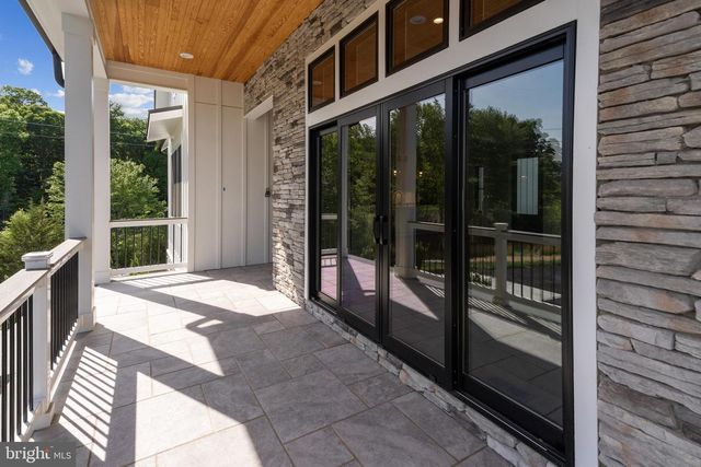 25 ROCK ISLAND RIDGE , LAKE ANNA, Mineral, VA 23117