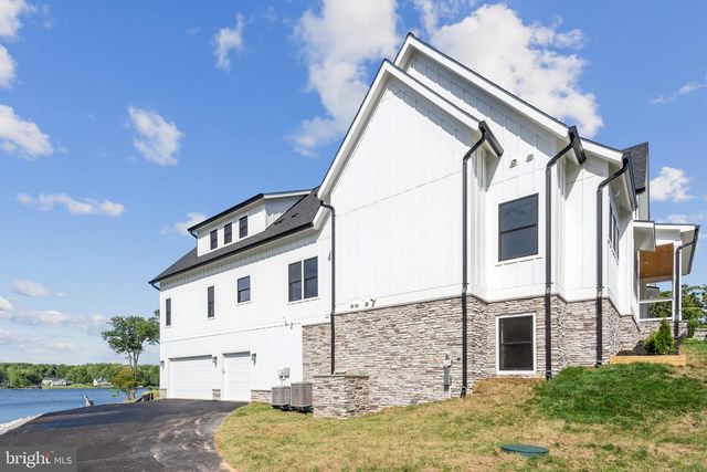 25 ROCK ISLAND RIDGE , LAKE ANNA, Mineral, VA 23117