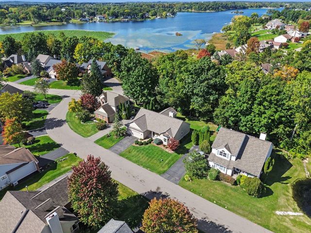 2603 Ravineside Lane S, Oceola Twp, MI 48843