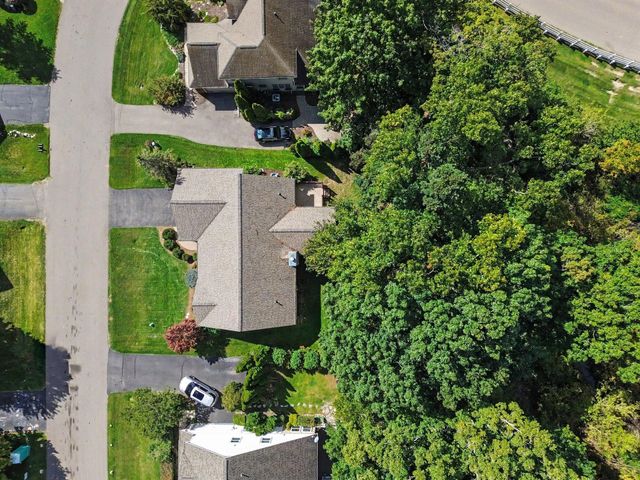 2603 Ravineside Lane S, Oceola Twp, MI 48843