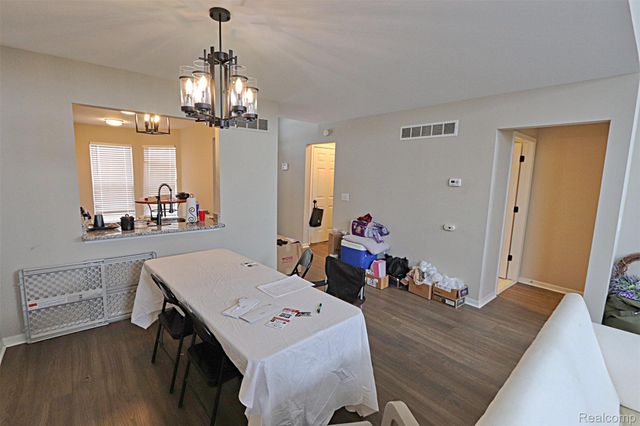 42759 Leon Drive 155, Van Buren Charter Township, MI 48111