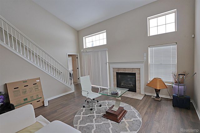 42759 Leon Drive 155, Van Buren Charter Township, MI 48111