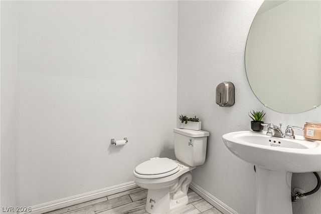 6106 Castle Gardens Avenue, Las Vegas, NV 89130