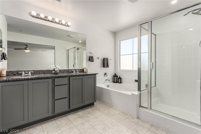 6106 Castle Gardens Avenue, Las Vegas, NV 89130