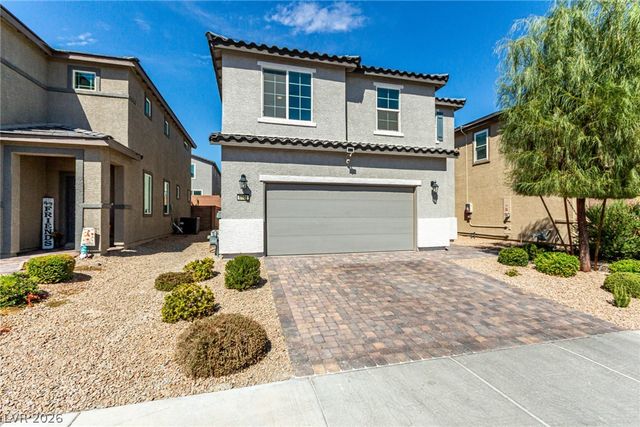 6106 Castle Gardens Avenue, Las Vegas, NV 89130