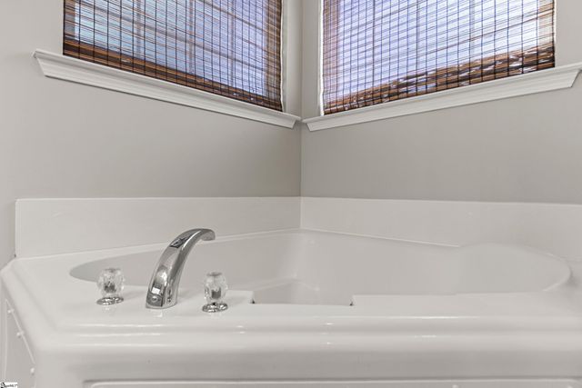 502 Kingsmoor Drive, Simpsonville, SC 29681