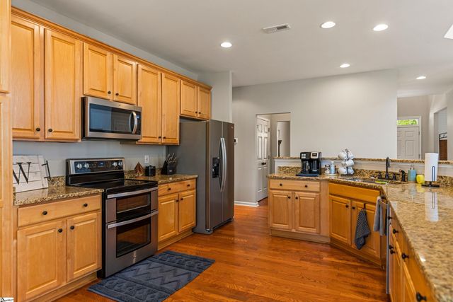 502 Kingsmoor Drive, Simpsonville, SC 29681