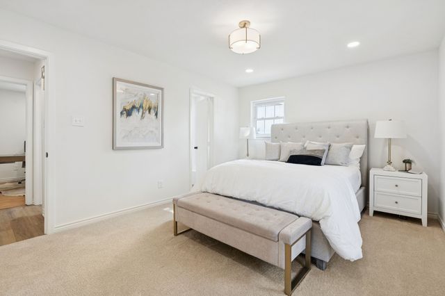 3905 Marys Creek Drive, Benbrook, TX 76116