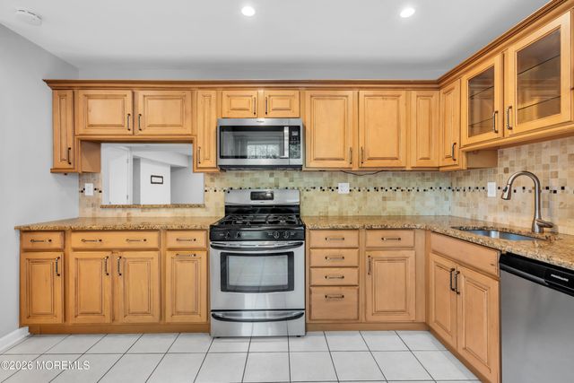 269 Constitution Circle, North Brunswick, NJ 08902