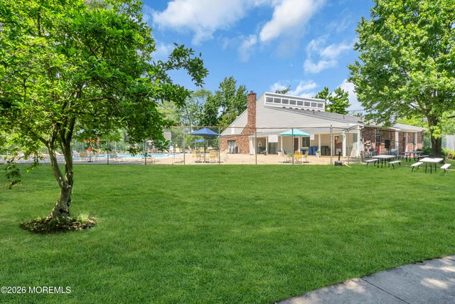 269 Constitution Circle, North Brunswick, NJ 08902