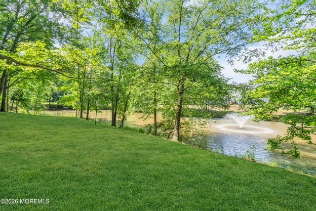 269 Constitution Circle, North Brunswick, NJ 08902