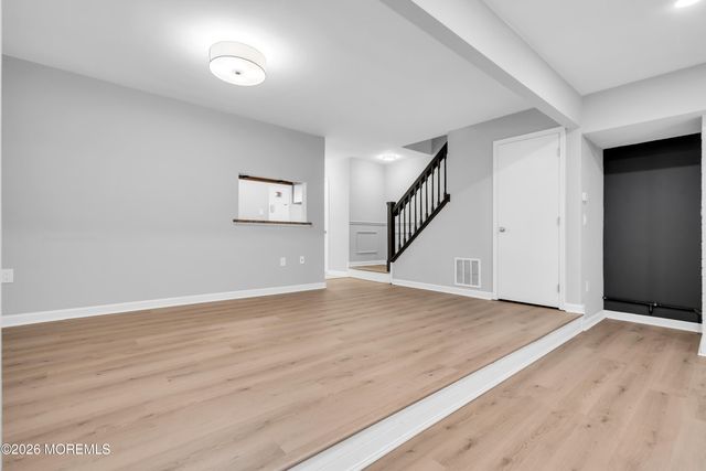 269 Constitution Circle, North Brunswick, NJ 08902
