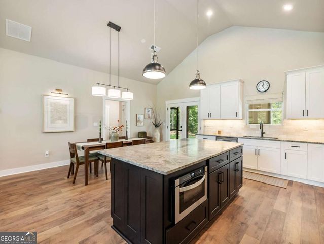 1320 heads ferry Road, Cornelia, GA 30531