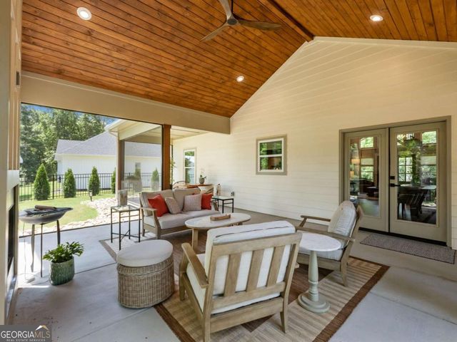 1320 heads ferry Road, Cornelia, GA 30531