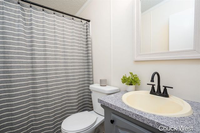 20436 Freedom Drive, Pierson, MI 49339